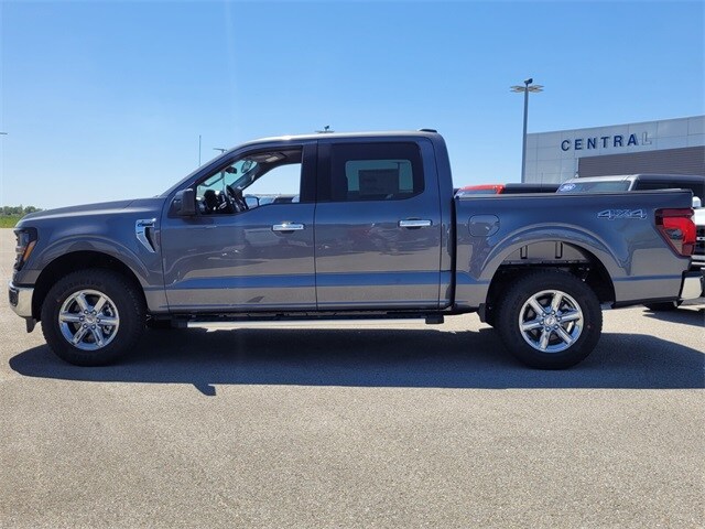 2025 Ford F-150 XLT photo 3