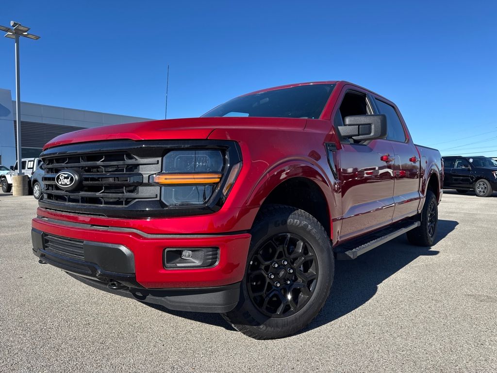 2025 Ford F-150 XLT's photo