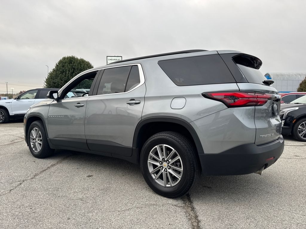 Used 2023 Chevrolet Traverse LT SUV