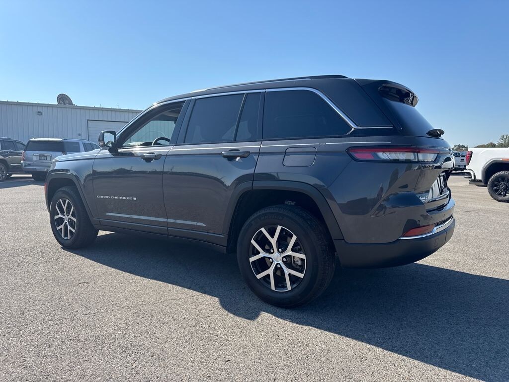 Used 2023 Jeep Grand Cherokee Limited SUV