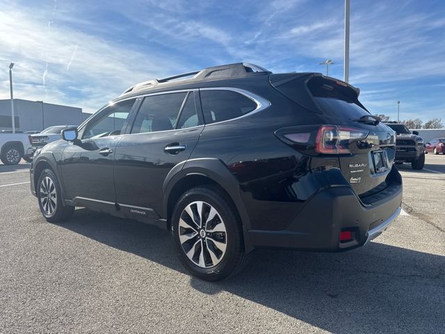 2023 Subaru Outback Touring photo 3