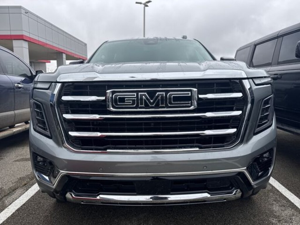 Used 2025 GMC Yukon Elevation SUV