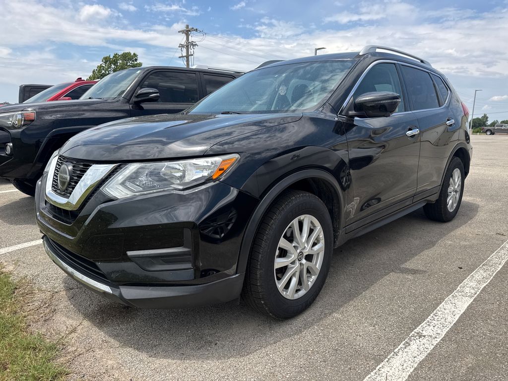 2018 Nissan Rogue SV AWD's photo