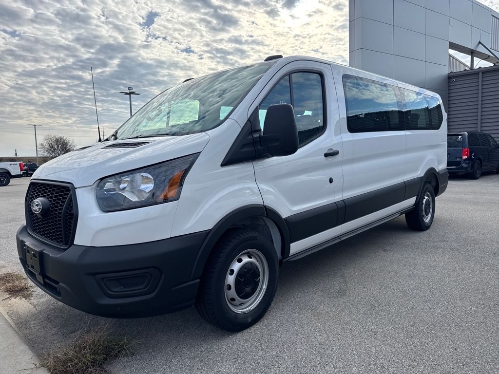 2026 Ford Transit Passenger Van XL's photo