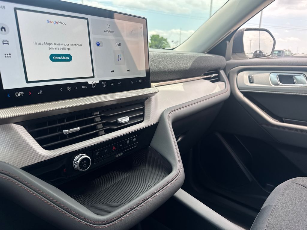 2026 Ford Explorer Active - Photo 19