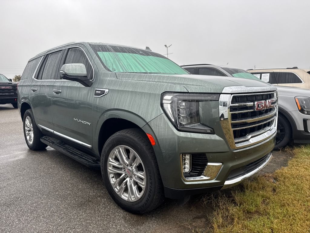 2023 Gmc Yukon SLT photo 2