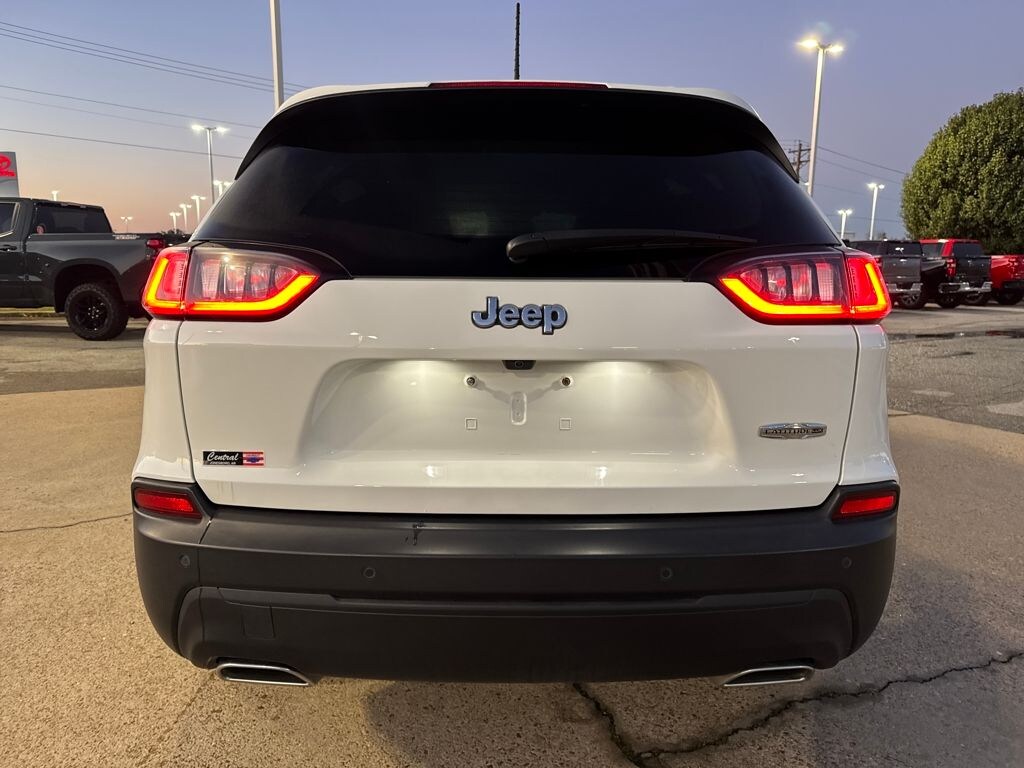 Used 2022 Jeep Cherokee Latitude Lux SUV