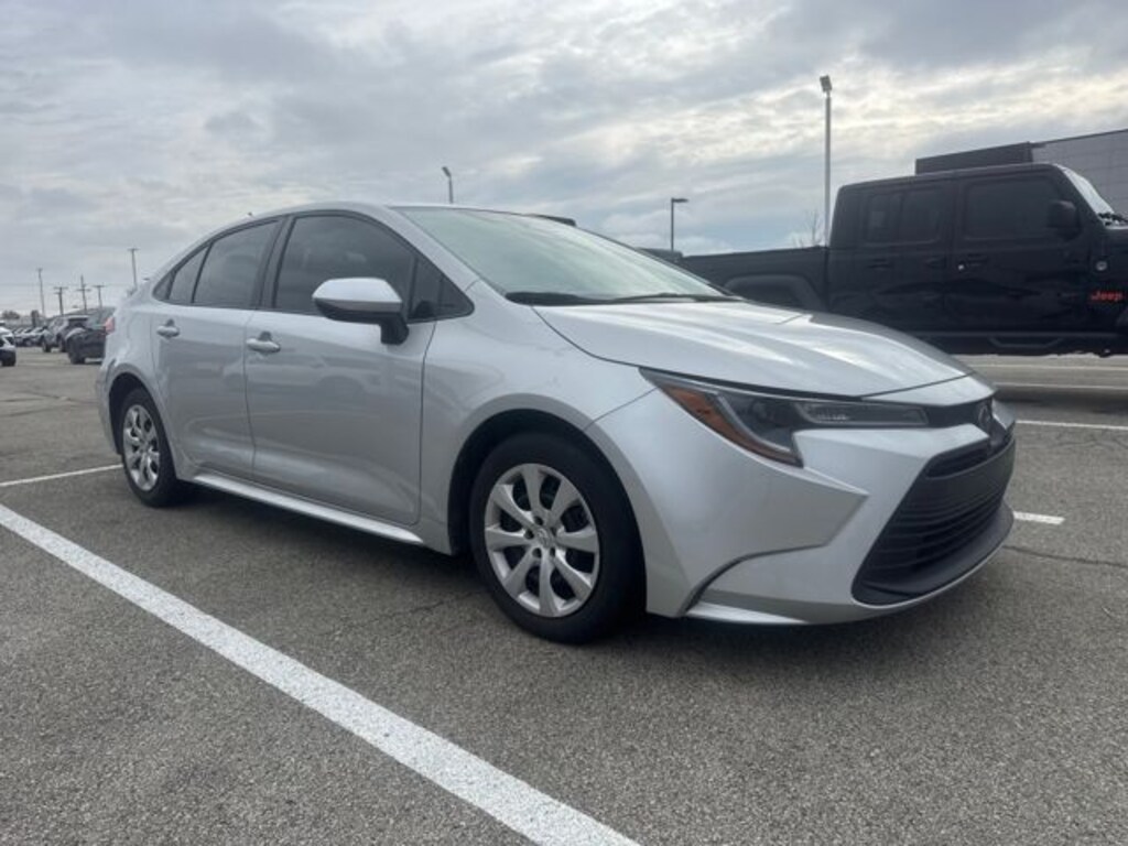 Used 2024 Toyota Corolla LE Sedan