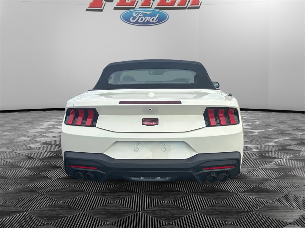 2025 Ford Mustang GT Premium Convertible photo 2