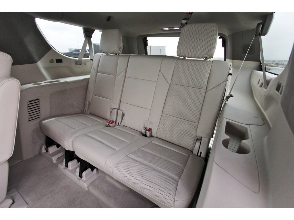 2025 Cadillac Escalade ESV Premium Luxury Platinum - Photo 13