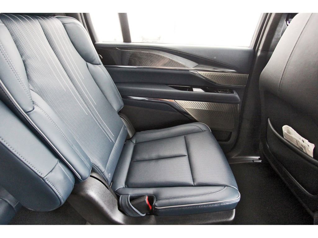 2025 Cadillac Escalade IQ Sport 2 - Photo 11