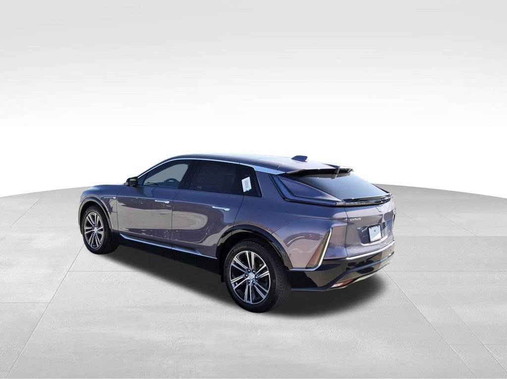 New 2026 CADILLAC LYRIQ Luxury SUV