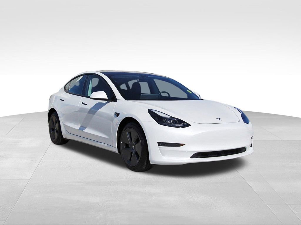 2022 Tesla Model 3 Long Range's photo