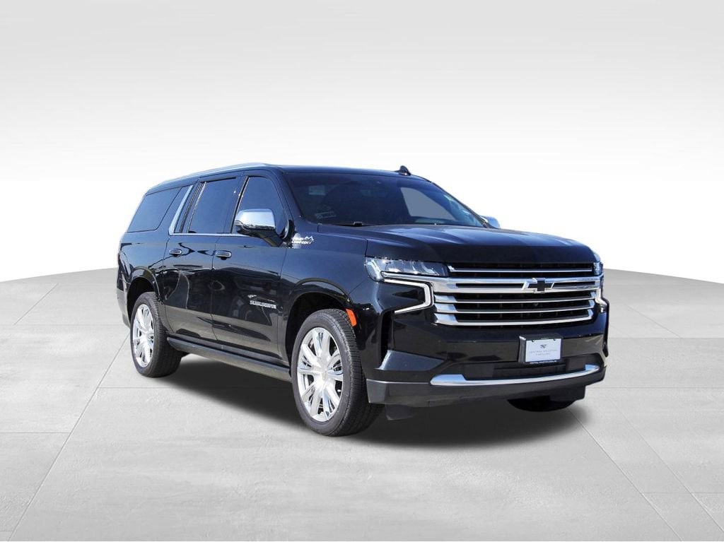 2022 Chevrolet Suburban High Country's photo