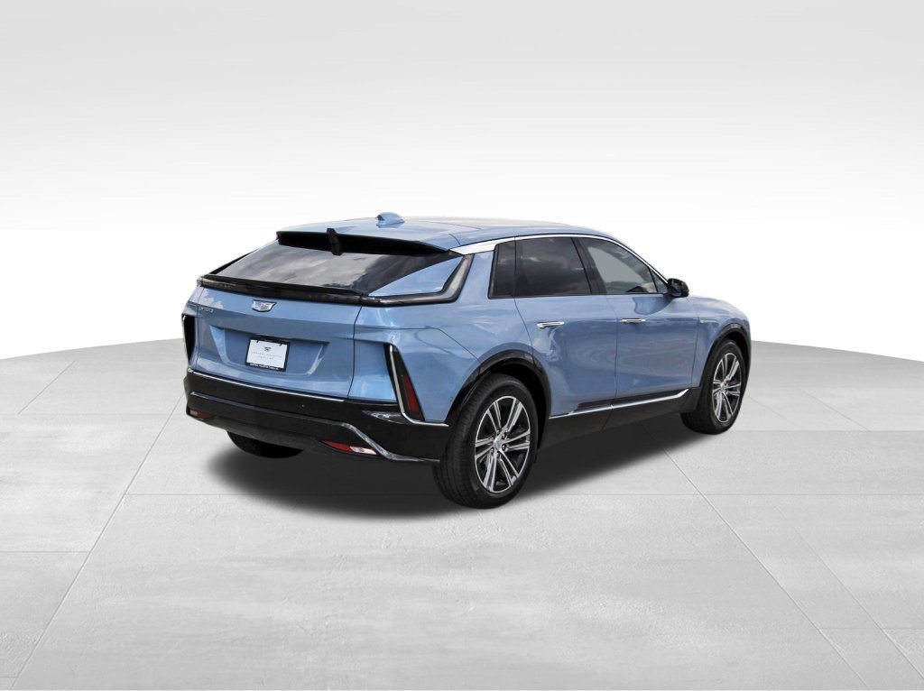 New 2027 CADILLAC LYRIQ Luxury SUV