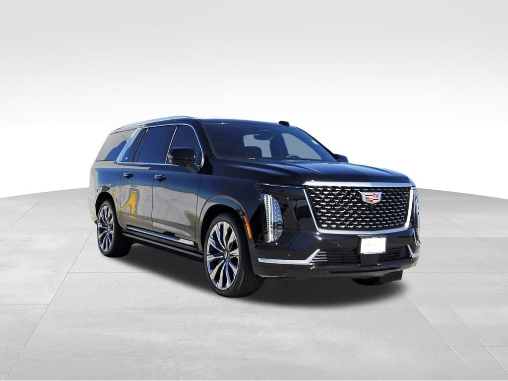 2026 Cadillac Escalade ESV Luxury's photo