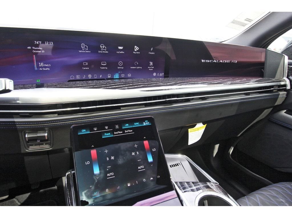 2026 Cadillac Escalade IQ Luxury - Photo 16