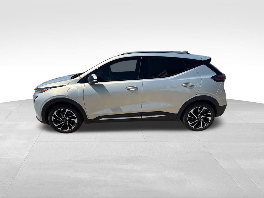 Used 2022 Chevrolet Bolt EUV Premier with VIN 1G1FZ6S08N4120590 for sale in Houston, TX
