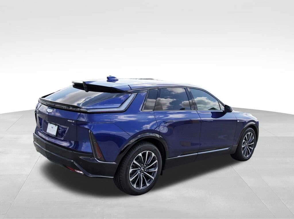 New 2025 CADILLAC LYRIQ Sport 2 SUV