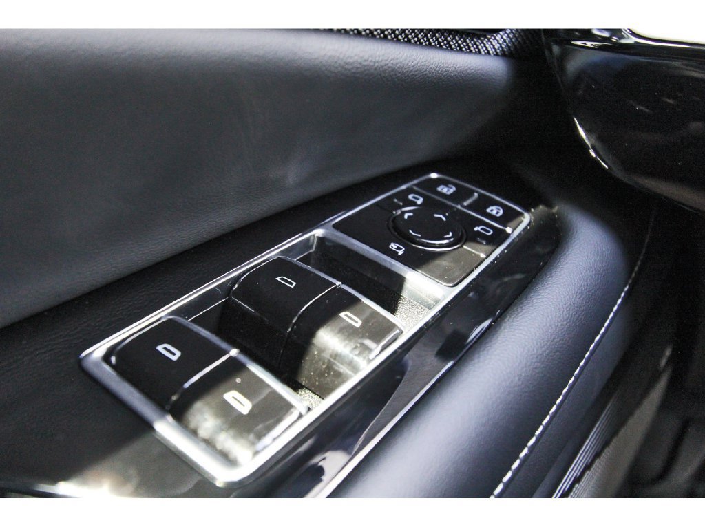 2027 Cadillac OPTIQ Sport - Photo 13