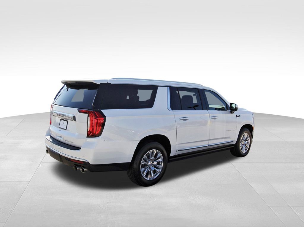 2023 Gmc Yukon XL Denali photo 2