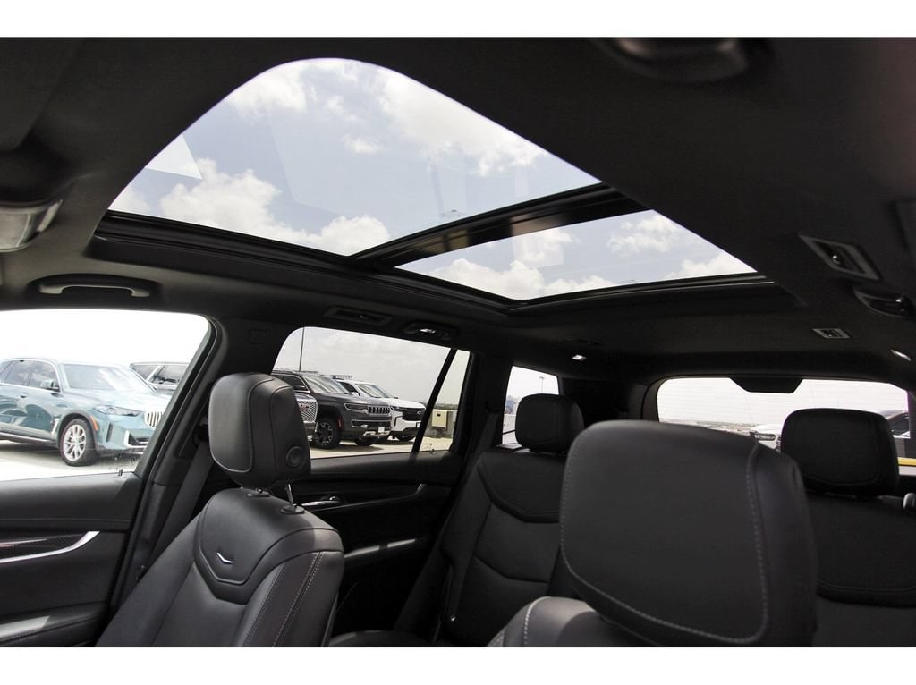 2024 Cadillac XT6 Sport - Photo 29