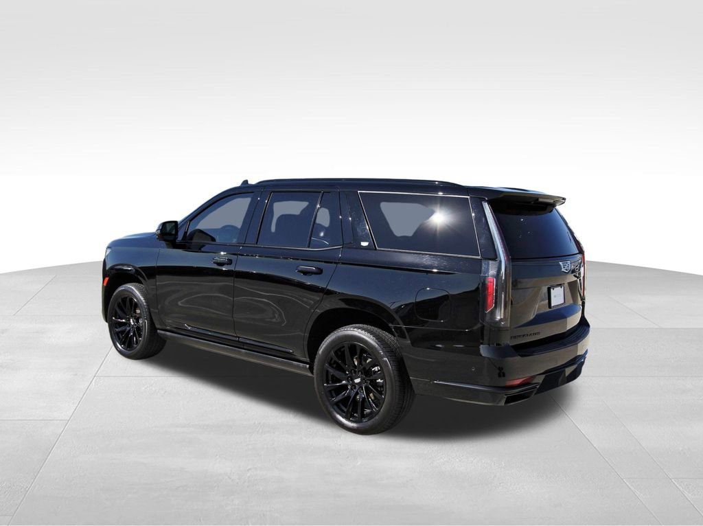 2022 Cadillac Escalade Sport Platinum photo 2