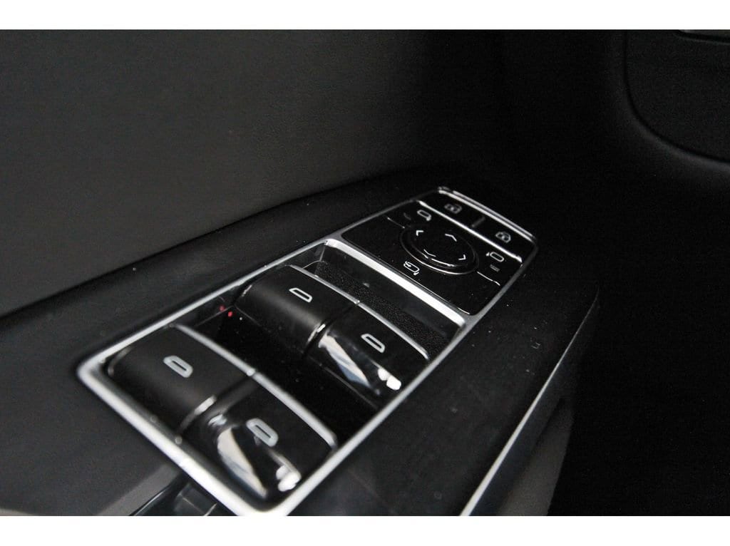 2026 Cadillac Escalade Platinum Sport - Photo 15