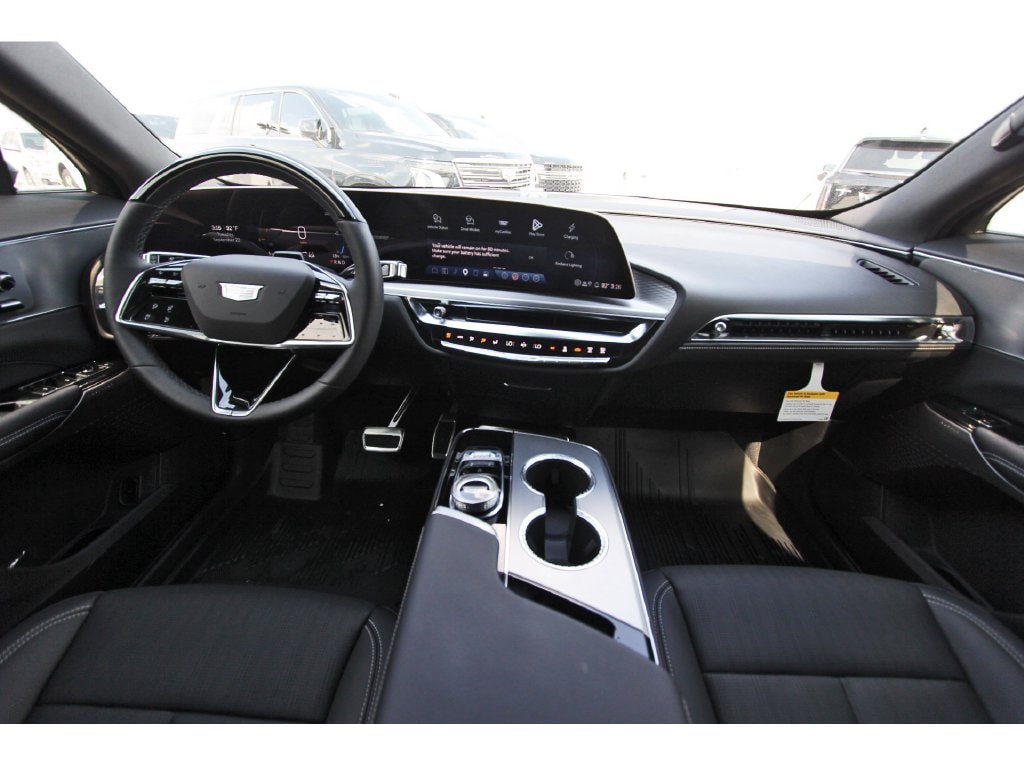 2027 Cadillac LYRIQ Sport - Photo 9