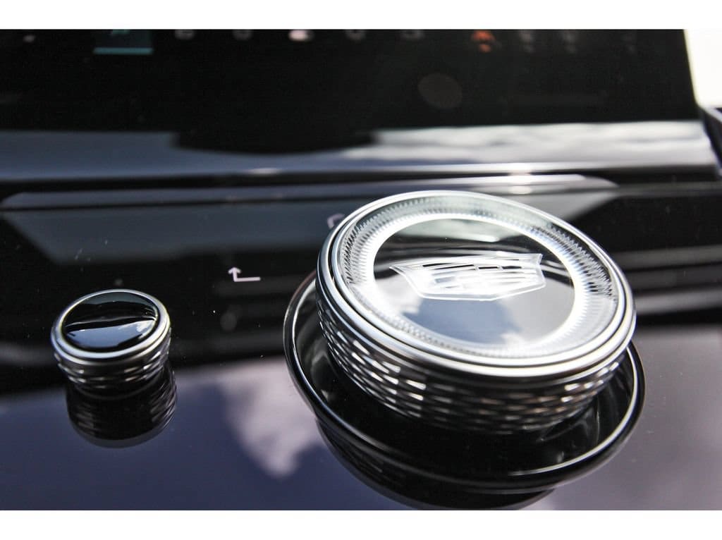 2027 Cadillac Escalade ESV Luxury - Photo 21