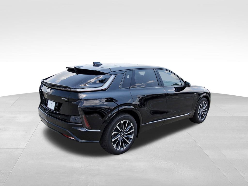 2025 Cadillac Lyriq Sport photo 4