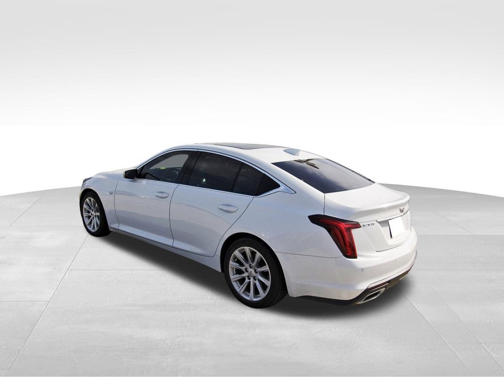 2023 Cadillac CT5 Luxury photo 3