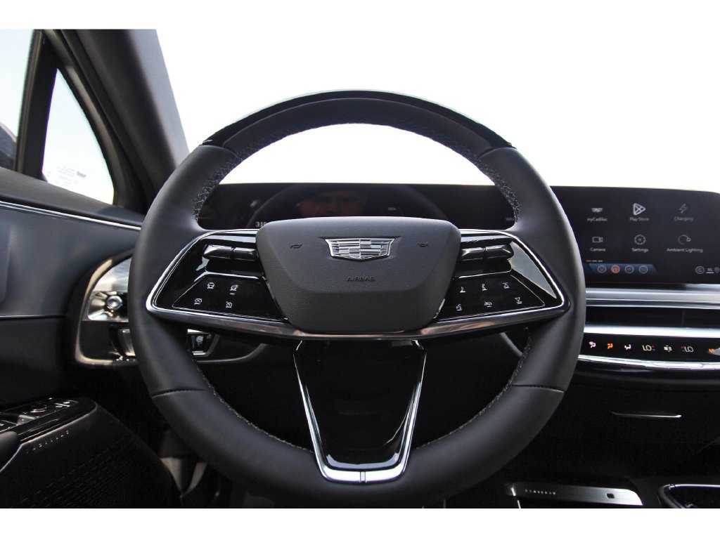 2027 Cadillac LYRIQ Sport - Photo 13