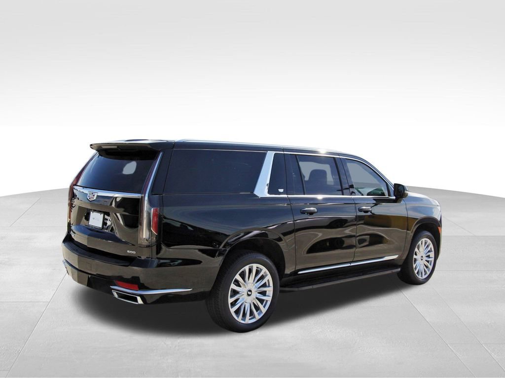 2023 Cadillac Escalade ESV Luxury photo 3