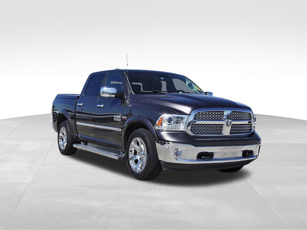 2017 RAM Ram 1500 Pickup Laramie