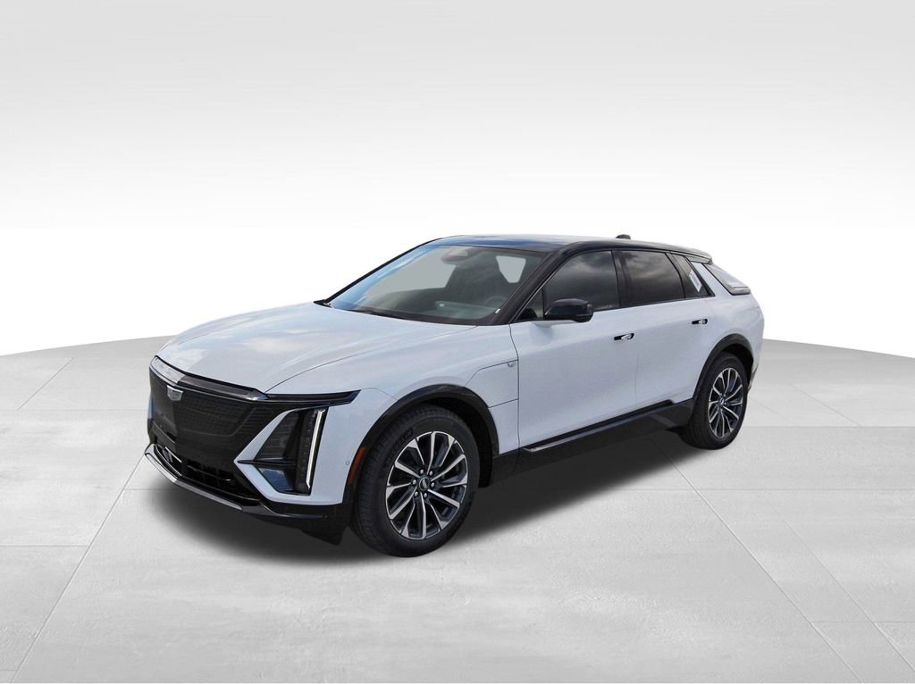 2025 Cadillac Lyriq Sport photo 2