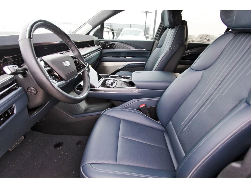 2025 Cadillac Escalade IQ Sport 2 - Photo 6