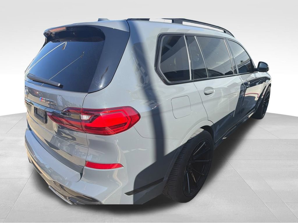2021 Bmw X7 M50i photo 3
