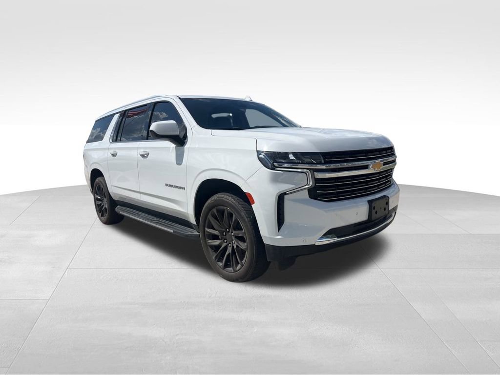 2023 Chevrolet Suburban LT photo 2