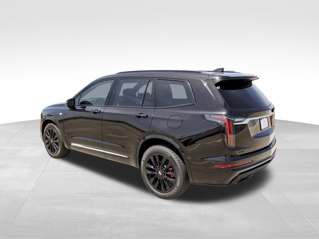 2025 Cadillac XT6 Sport photo 3