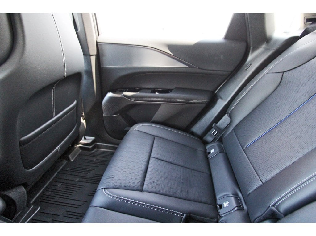 2027 Cadillac LYRIQ Sport - Photo 12