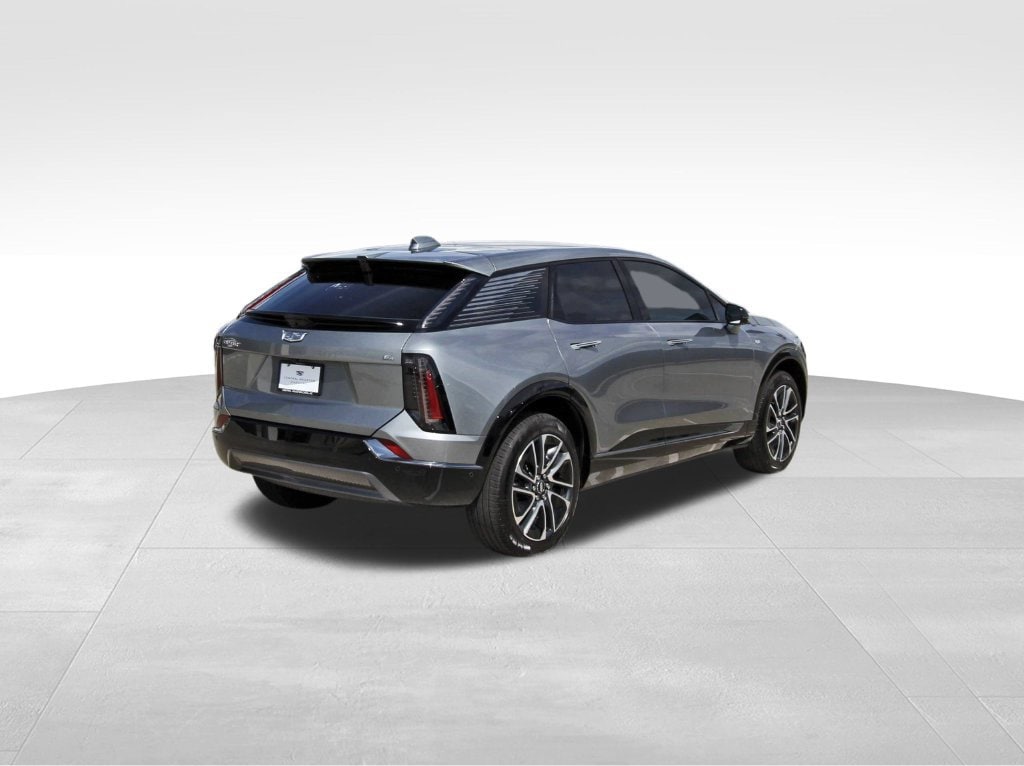 New 2027 CADILLAC OPTIQ Sport SUV