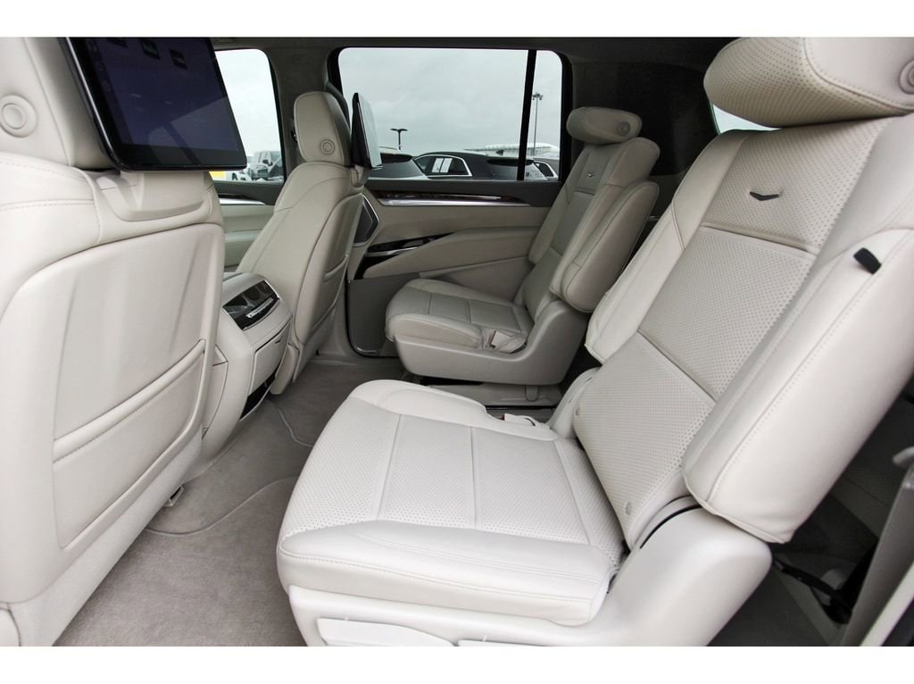 2025 Cadillac Escalade ESV Premium Luxury Platinum - Photo 7