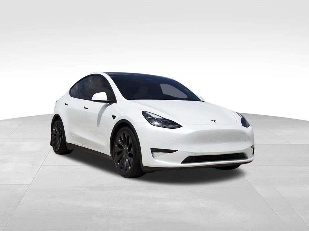 2022 Tesla Model Y Performance Dual Motor All-Wheel Drive's photo