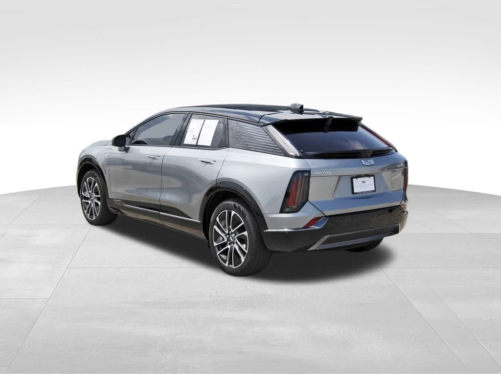 Certified 2025 CADILLAC OPTIQ Sport 2 SUV