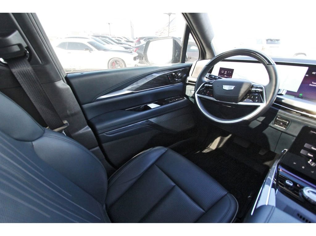 2025 Cadillac Escalade IQ Sport 2 - Photo 8