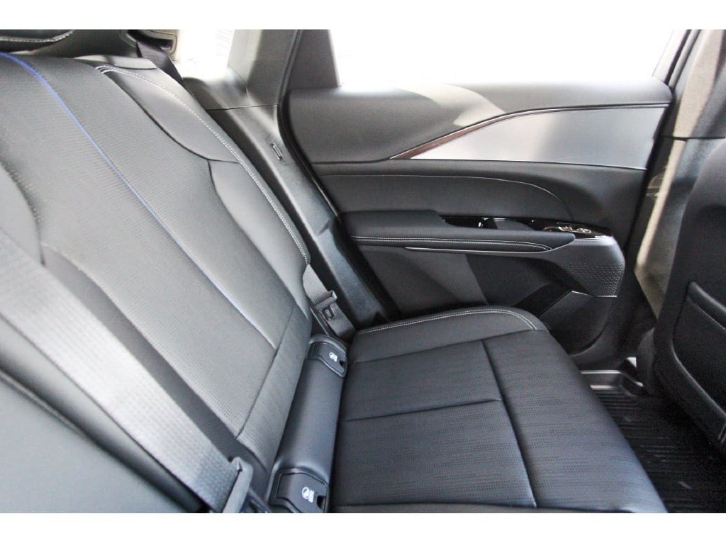 2027 Cadillac LYRIQ Sport - Photo 11