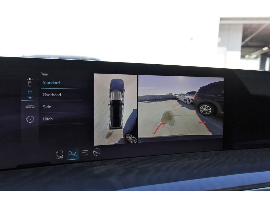 2025 Cadillac Escalade IQ Sport 2 - Photo 17