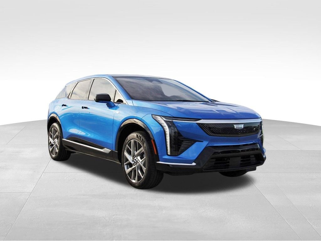 2026 Cadillac OPTIQ Luxury's photo
