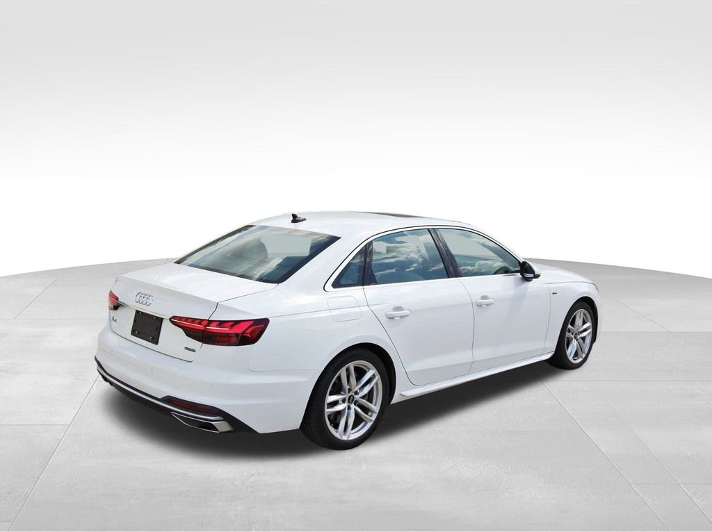 2023 Audi A4 S line Quattro Premium Plus photo 4